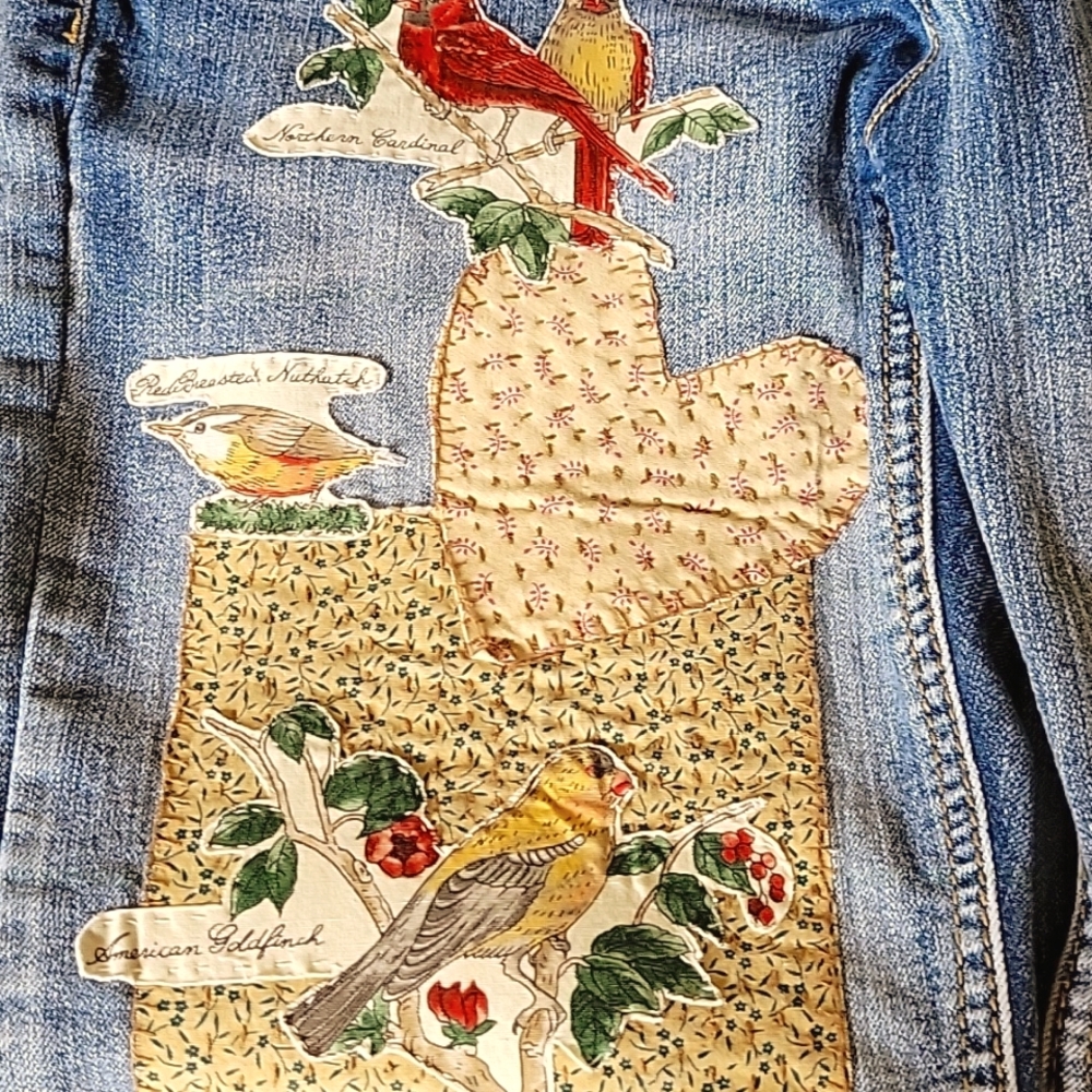 HAND CRAFTED Jeans UPCYCLED Blue Denim Patchwork Bird Floral Applique Size 6 - Picture 12 of 17